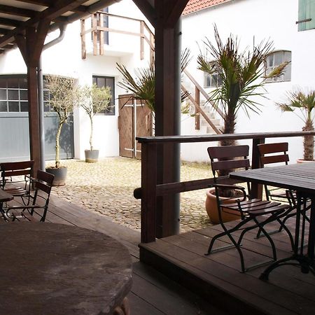 Lodge Am Oxenweg - Zimmer 5 ฮูซุม ภายนอก รูปภาพ