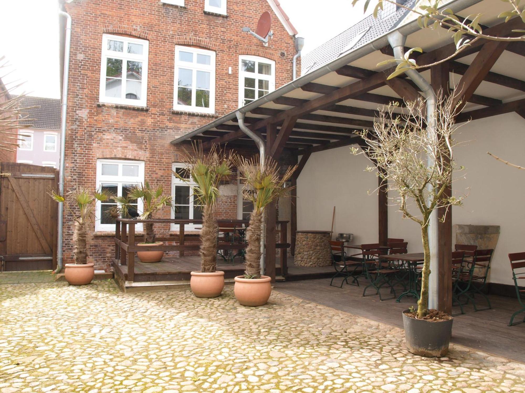 Lodge Am Oxenweg - Zimmer 5 ฮูซุม ภายนอก รูปภาพ